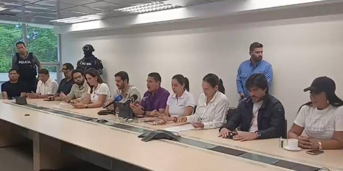 Las clases en Esmeraldas comenzarán el 12 de mayo, debido al sismo