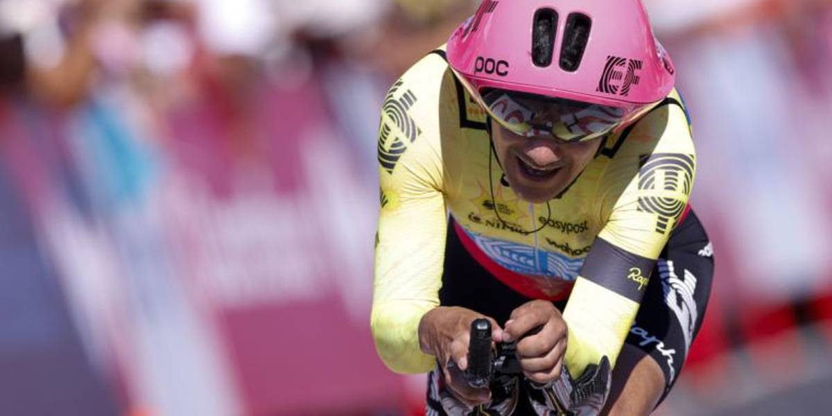 La Vuelta a España 2024: McNulty se lleva la contrarreloj; Carapaz termina en el puesto 35