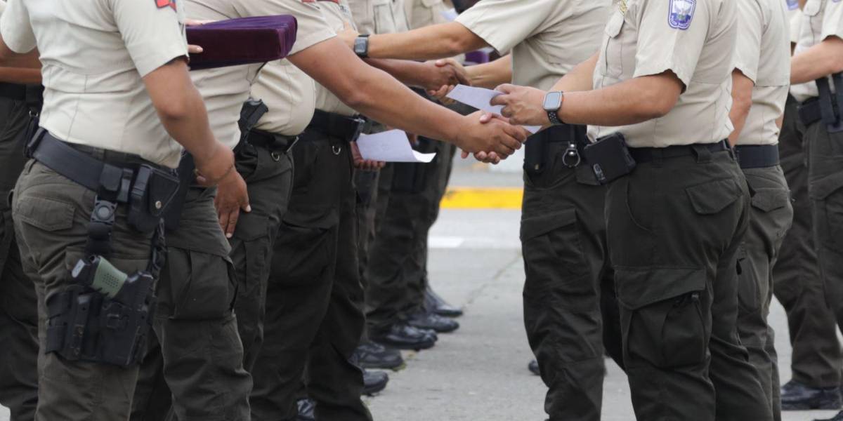 Dos policías serán investigados por presunta golpiza a extranjero en Quito