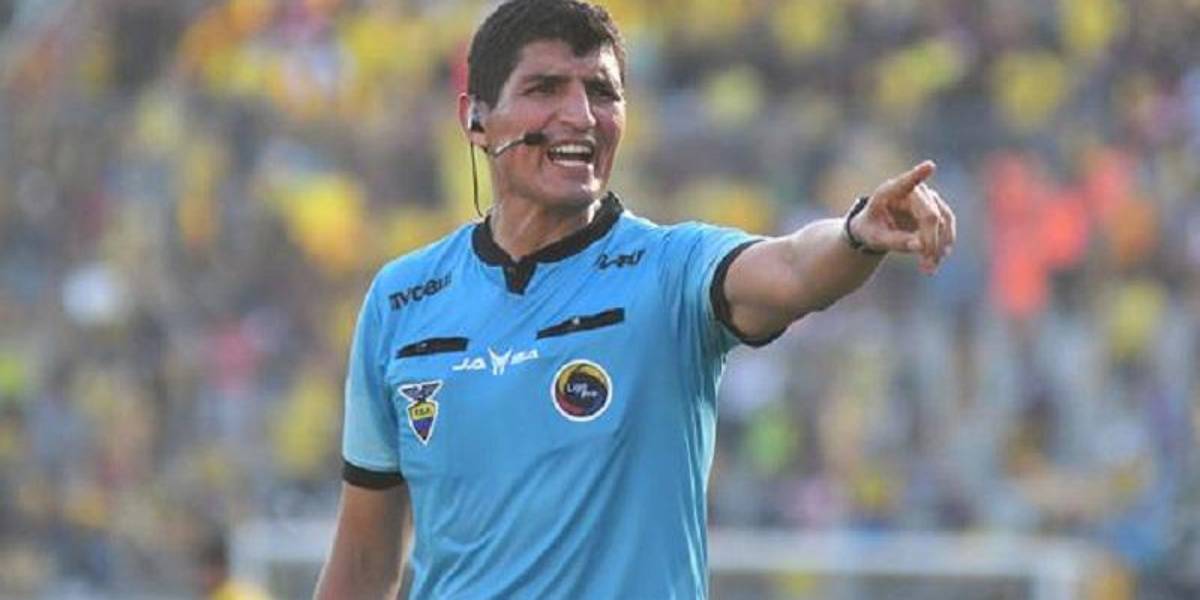Diego Lara podría dejar el arbitraje tras agresión por hinchas del Deportivo Quito