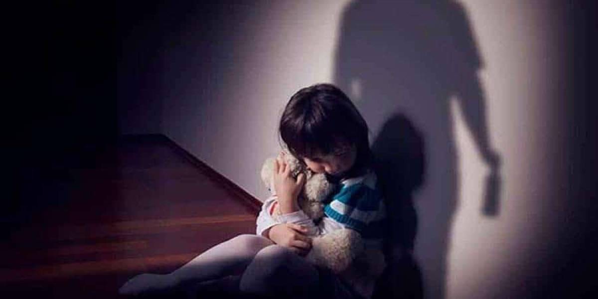 Un hombre es procesado como presunto autor del femicidio de su hijastra, en Azuay