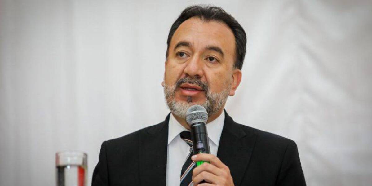 Pabel Muñoz: hablar de sabotaje en las instalaciones de agua potable, en Papallacta, es sensible e irresponsable