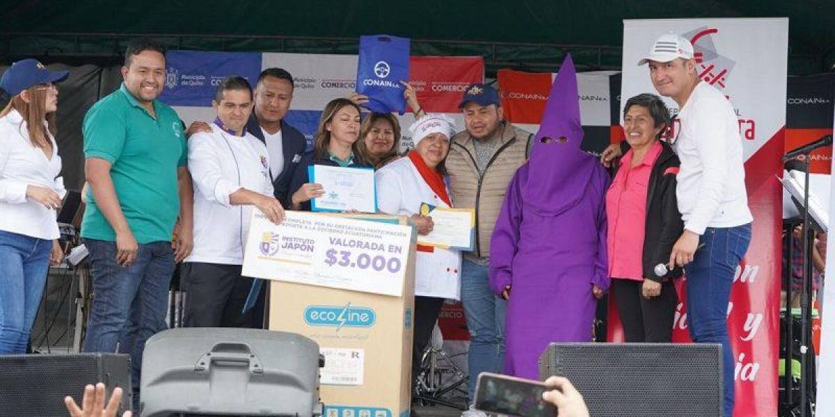 Quito: mercado de Santa Clara obtuvo el primer lugar en la Feria de Colada Morada