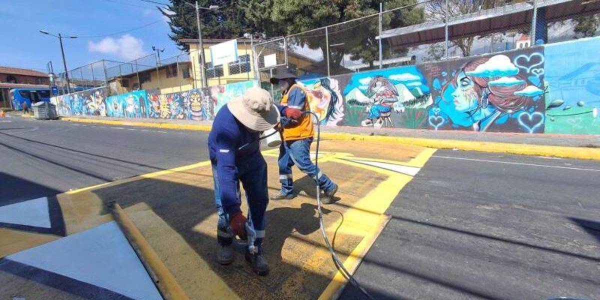 La seguridad vial se refuerza en 89 escuelas de Quito, previo al regreso a clases