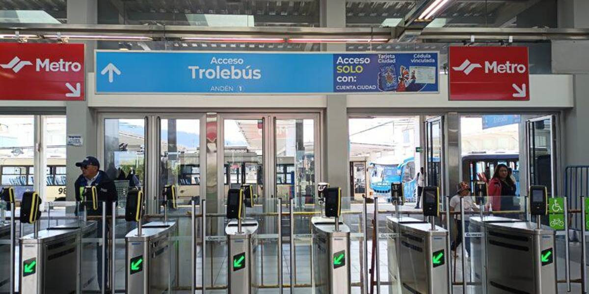 El Metro de Quito abre accesos hacia las estaciones de Trolebús, Ecovía y alimentadores
