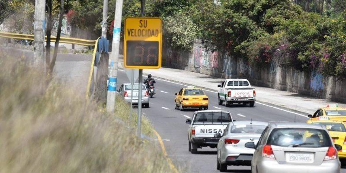 El funcionamiento de los fotorradares de velocidad no se suspende en Quito