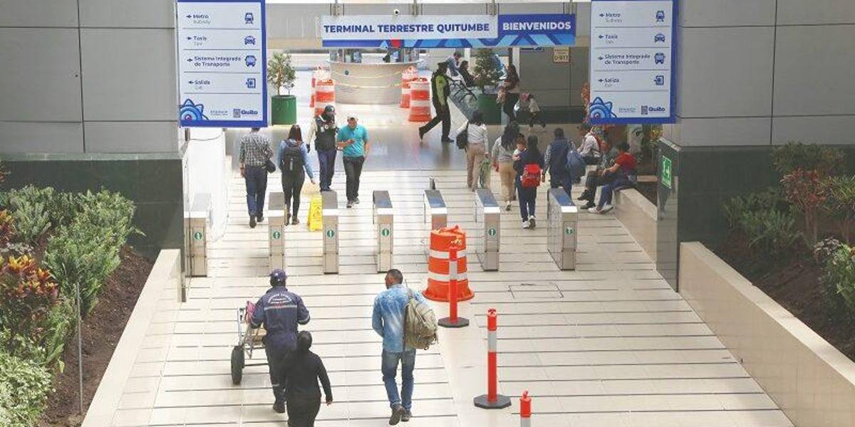 Las estaciones de Quitumbe y Carcelén esperan movilizar 94 mil viajeros durante el feriado