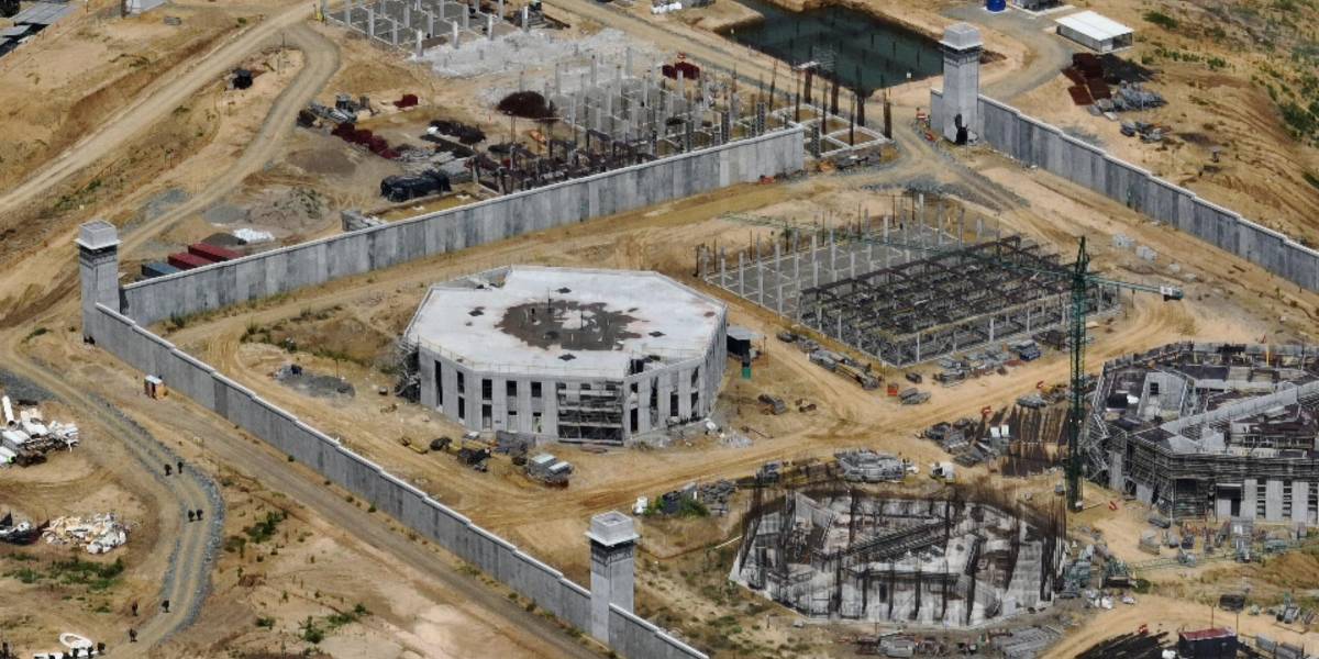 El Gobierno de Ecuador explora nuevos proyectos carcelarios que sigan el modelo Bukele