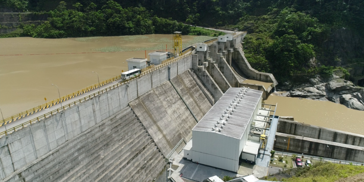 La lluvia y la recuperación termoeléctrica blindan al país contra apagones este año