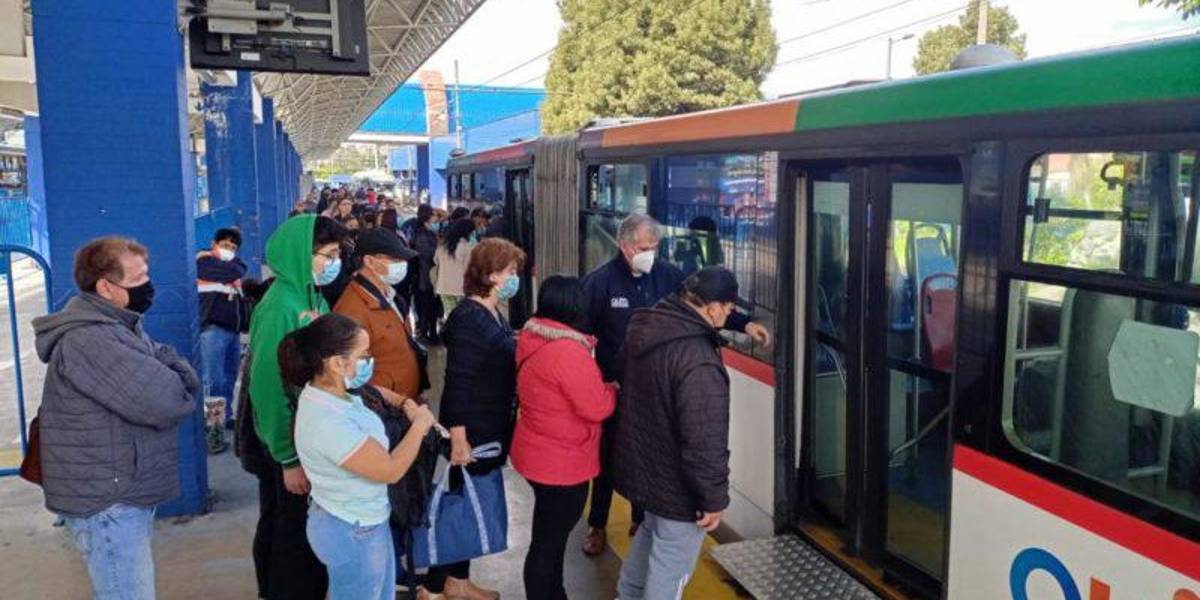 Quito: conozca los horarios de operación del Trole y la Ecovía durante el feriado