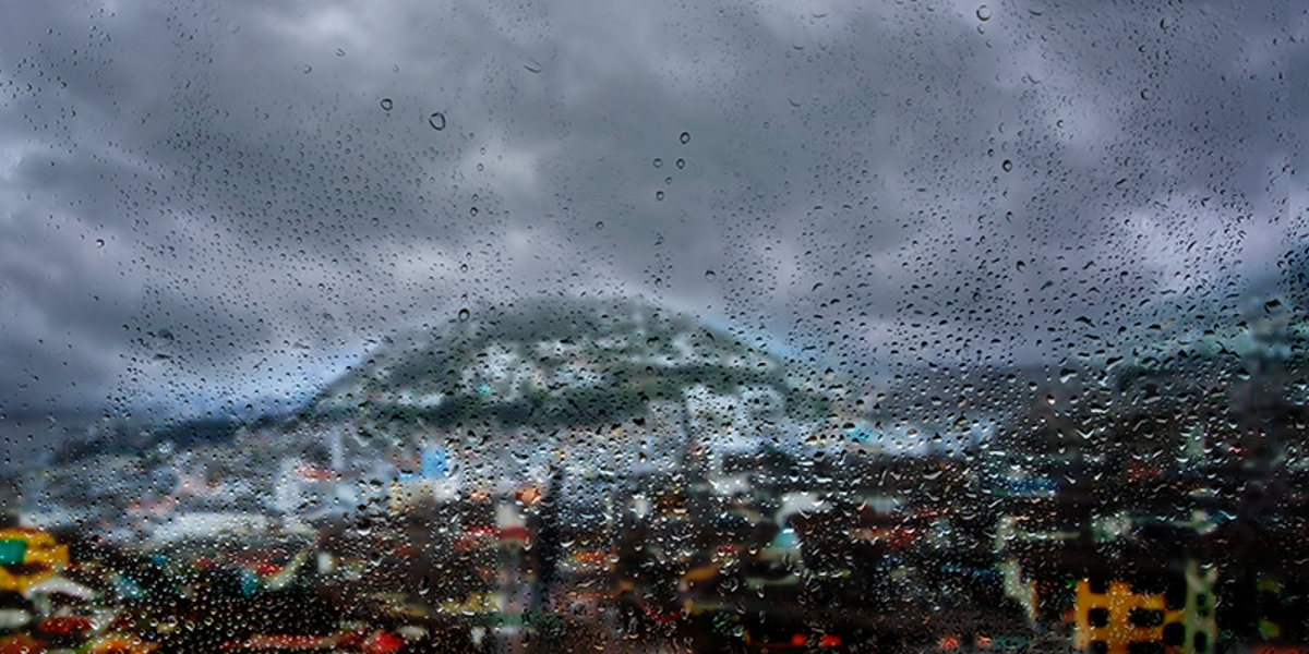 Inicio de semana con lluvias en mayor parte del Ecuador, radiación UV muy alta en la sierra