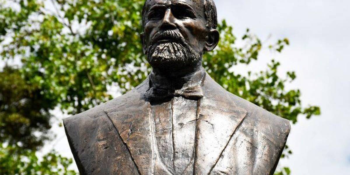 53 esculturas monumentales de Quito son intervenidas