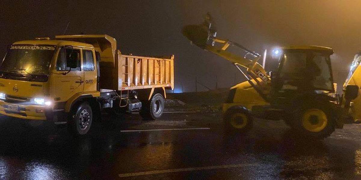 Quito: 375 volquetas de escombros se recogieron desde el inicio de las manifestaciones