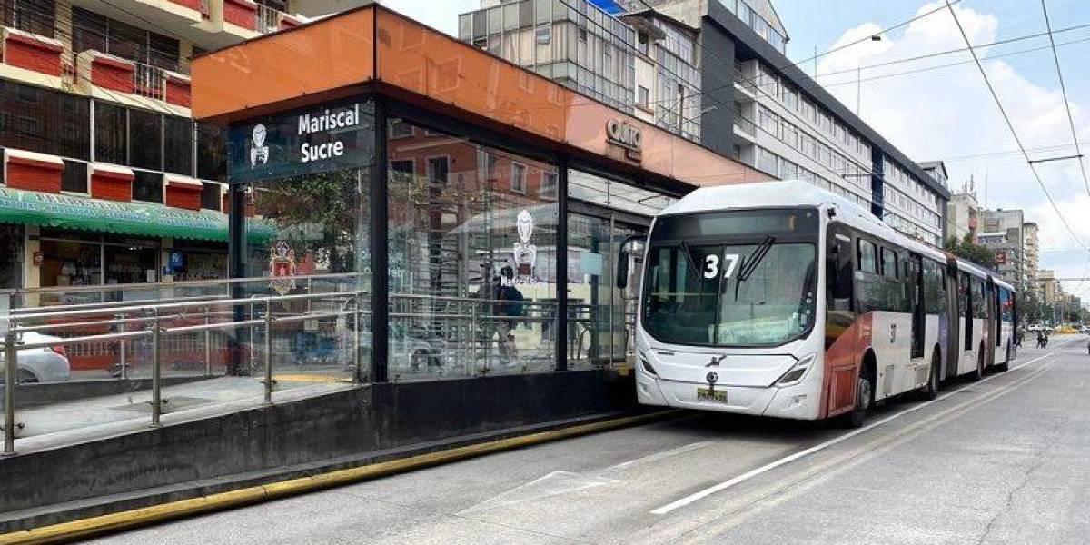 Elecciones Ecuador 2023: Trolebús y Ecovía operarán en horario extendido en Quito