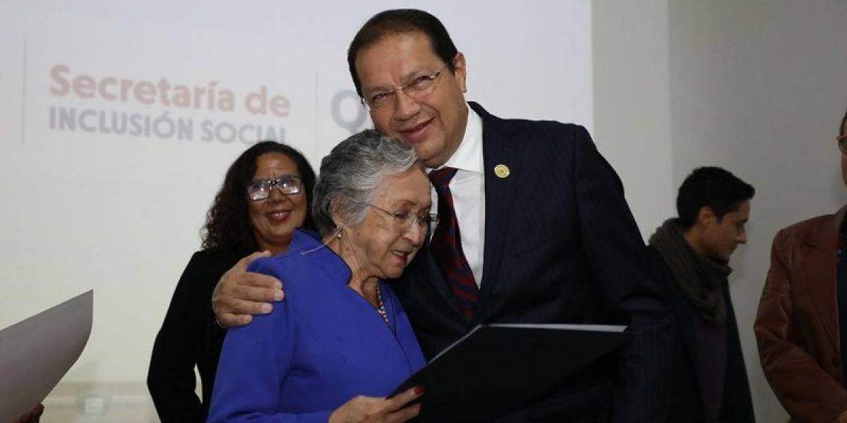 Quito: conozca la trayectoria de María Judith Hurtado, la ganadora del Premio Manuela Espejo 2023