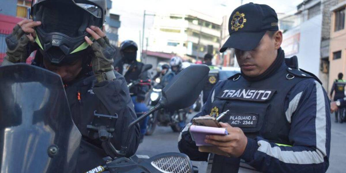 Quito: 7 599 motociclistas fueron sancionados por incumplir normas de tránsito en 2025