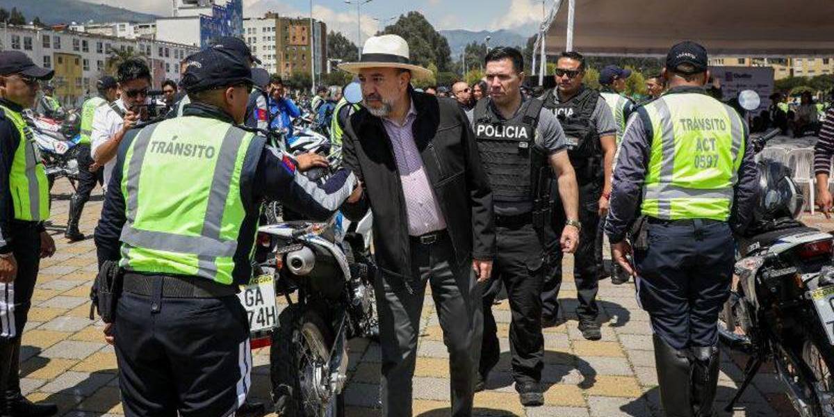 144 motocicletas fueron entregadas a los uniformados de la Agencia Metropolitana de Tránsito
