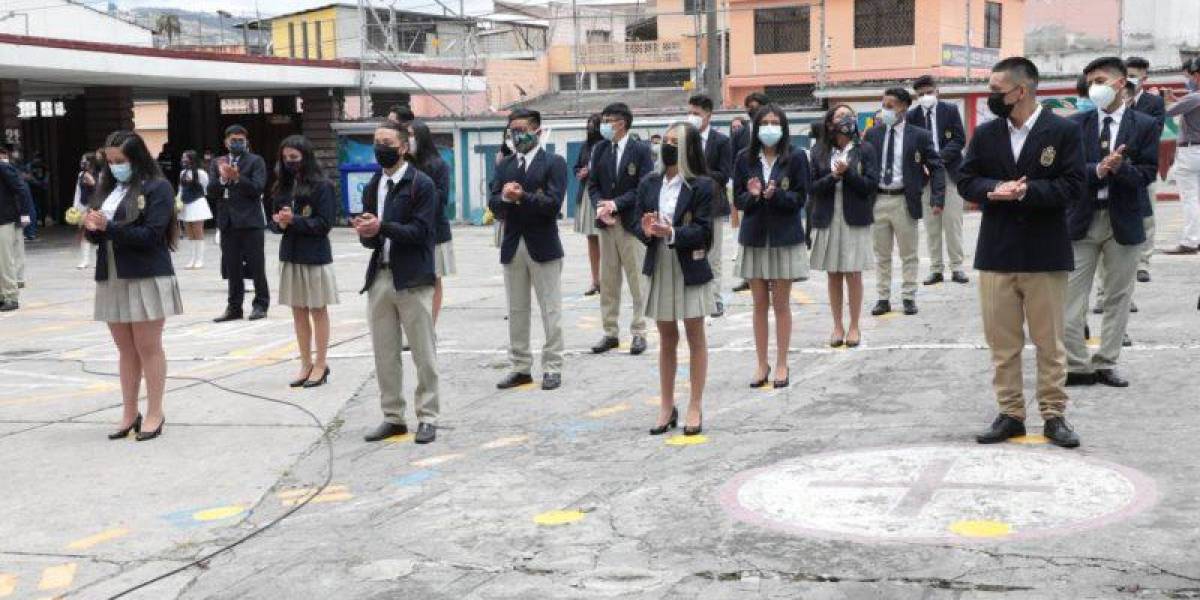 Elecciones Ecuador 2023: Las actividades escolares también se suspenderán el 6 de febrero