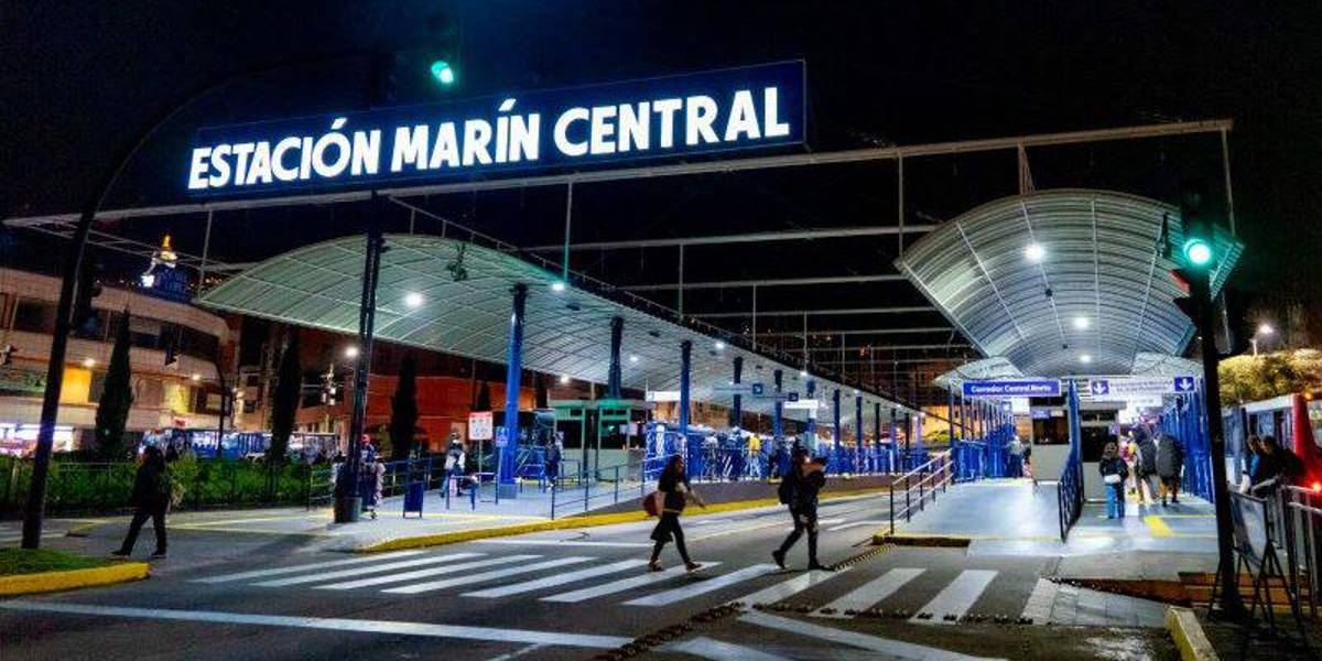 Quito: la Estación Marín Central de la Ecovía se cierra por la repavimentación del carril exclusivo