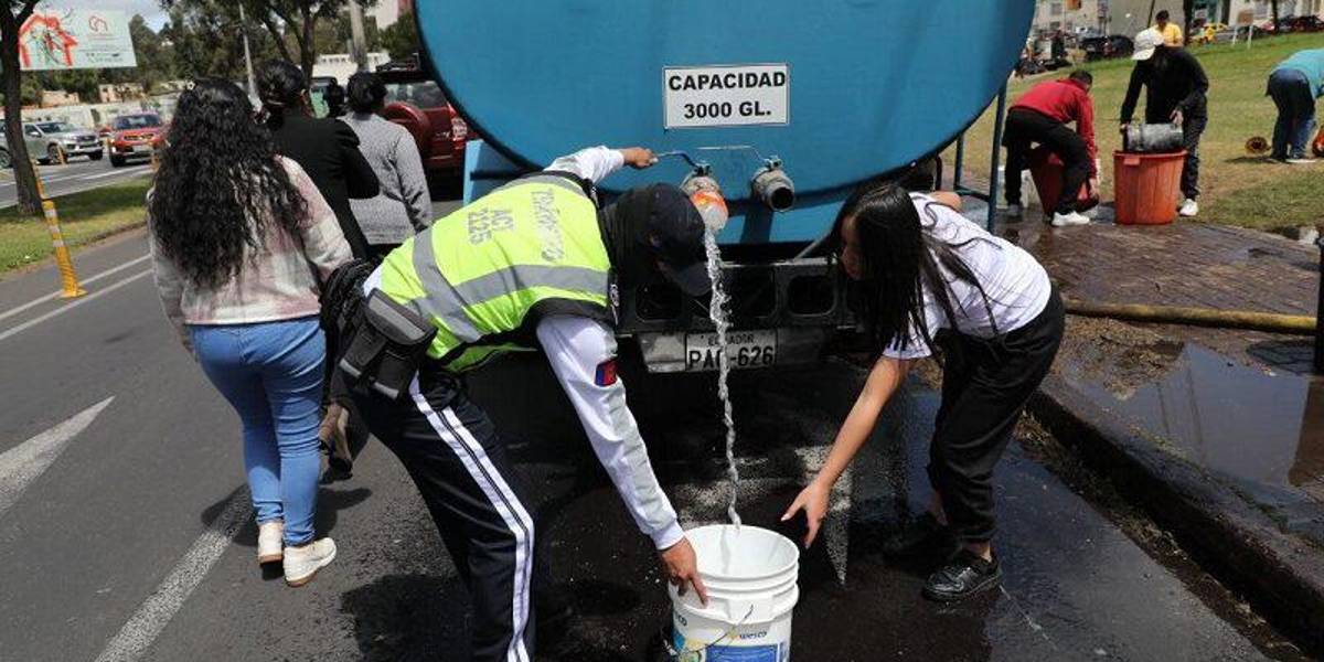 Los cortes de agua son comunes en Quito y no hay un plan de contingencia ante esa amenaza