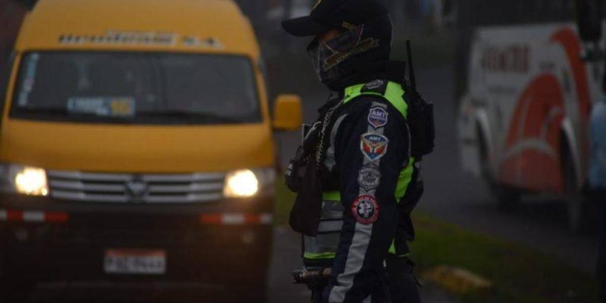 Quito: ¿cuáles son las sanciones por no dar mantenimiento a las luces de los vehículos?