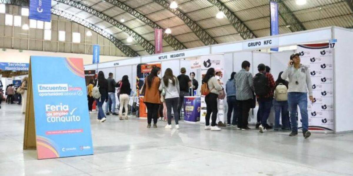 La Feria de Empleo ConQuito ofrece 2 000 plazas de trabajo; se inscribieron 17 000 aspirantes