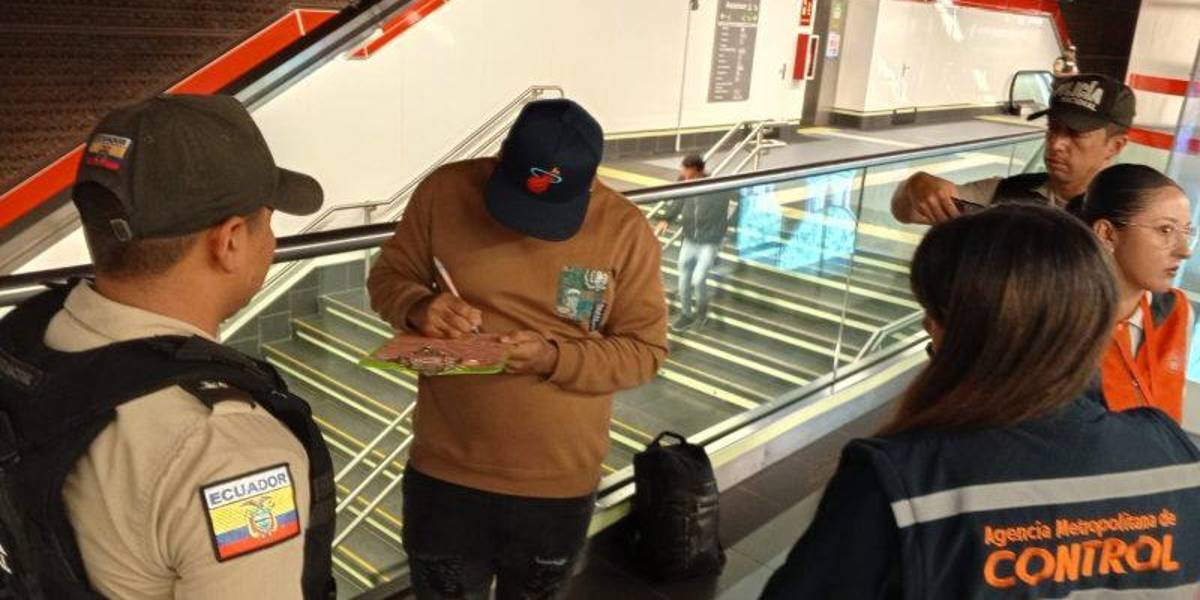 Siete infracciones en el Metro de Quito se han sancionado en menos de tres meses de operación