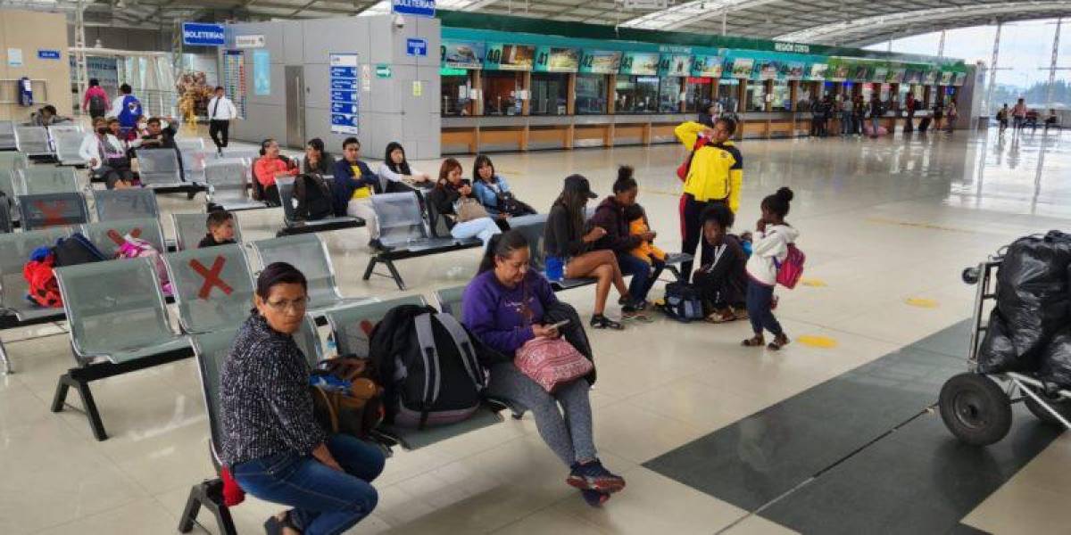 Terminales terrestres permanecerán operativas durante las Fiestas de Quito