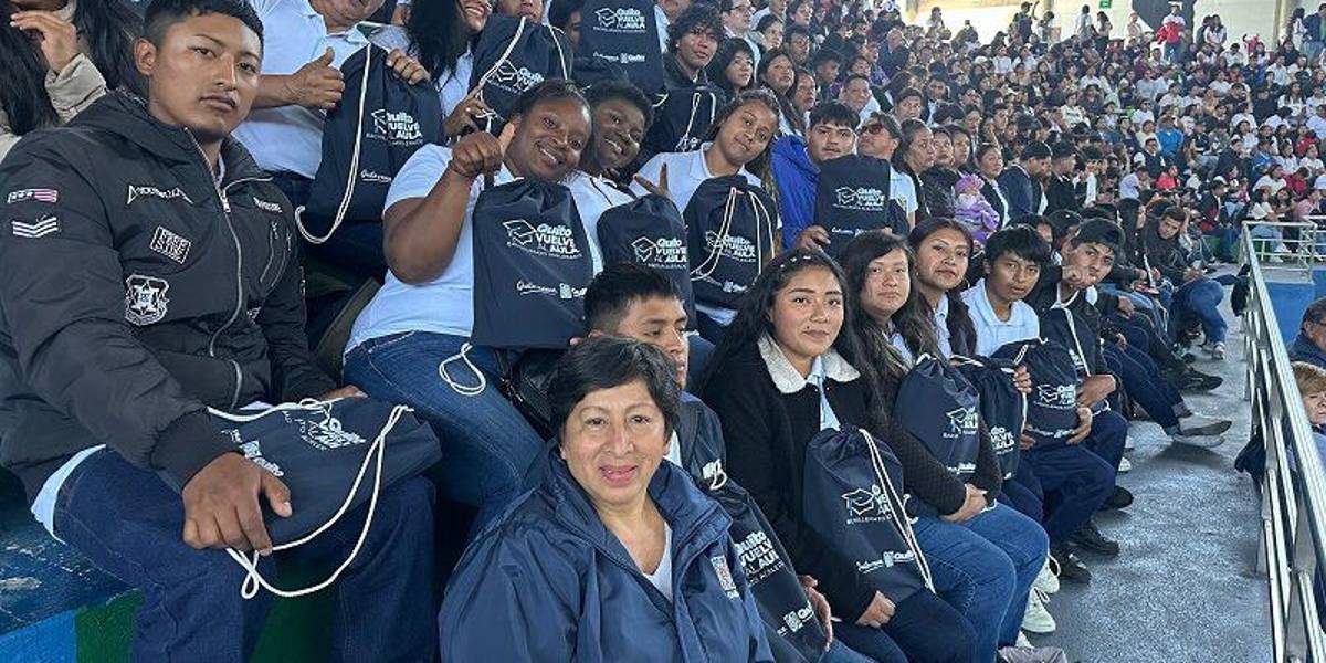 Quito: las inscripciones del bachillerato acelerado se extienden hasta el 4 de diciembre, en colegios municipales