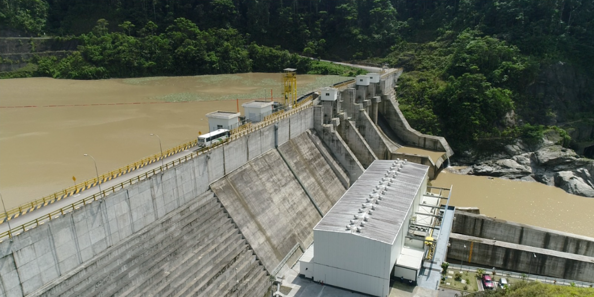 Celec avanza en estudios para identificar las características de los sedimentos que llegan a la central hidroeléctrica Manduriacu