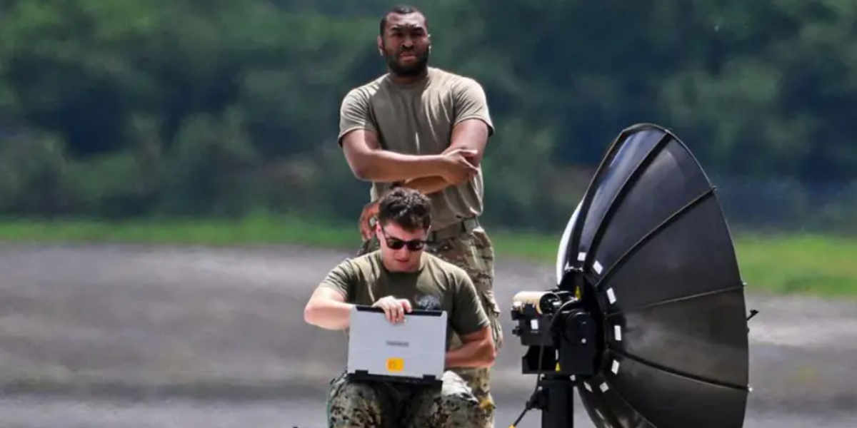 Roosevelt Roads, la base naval abandonada en Puerto Rico que EE. UU. reactivó después de décadas en medio de sus polémicas acciones militares en el Caribe