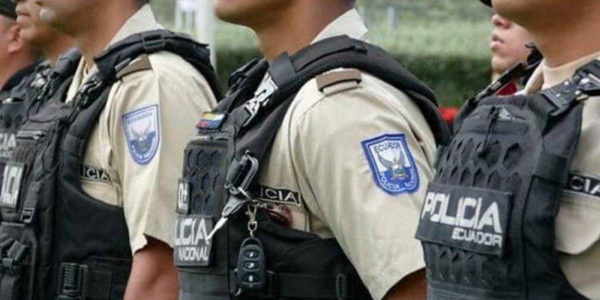Guayaquil: dos policías, sospechosos de la violación a un ciudadano en una UPC