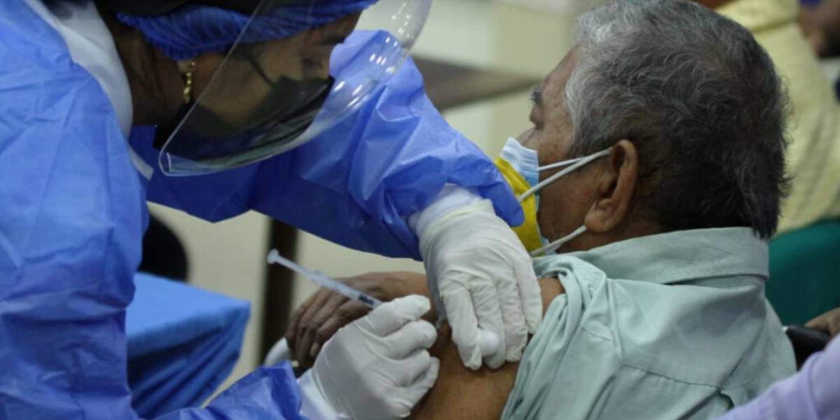 Las dosis de Cansino se aplicarán en las ciudades y no en las zonas alejadas