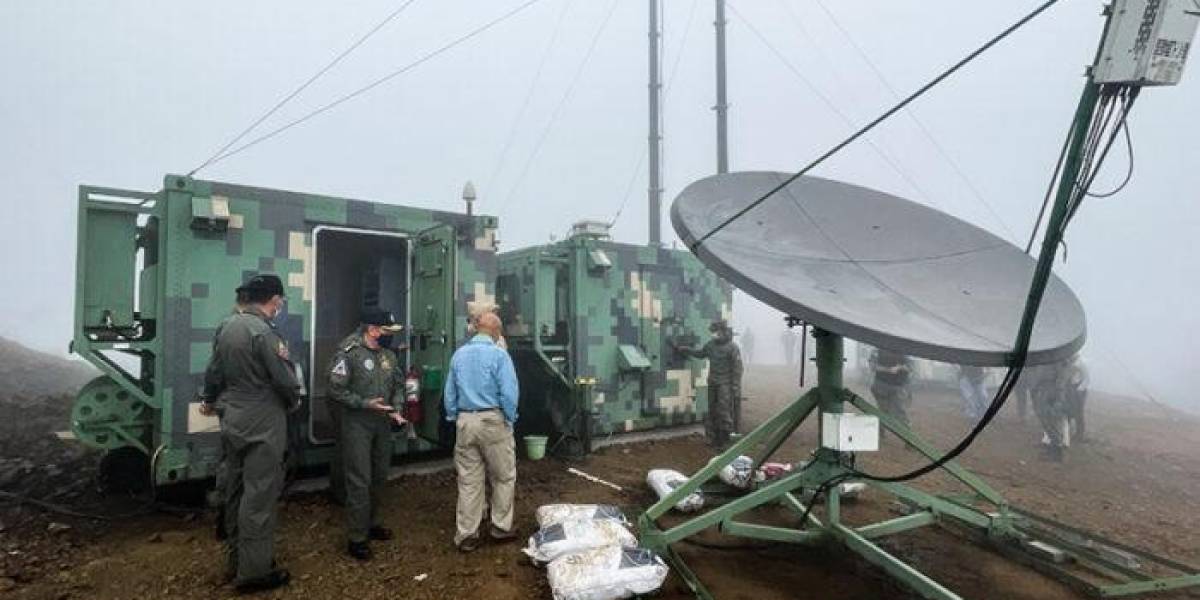 FAE trasladó el radar de Montecristi a Latacunga, por mantenimiento