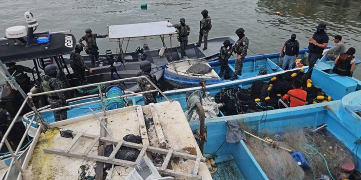 Los 23 detenidos por EE. UU. en altamar, durante operaciones contra el narcotráfico, llegaron a Ecuador