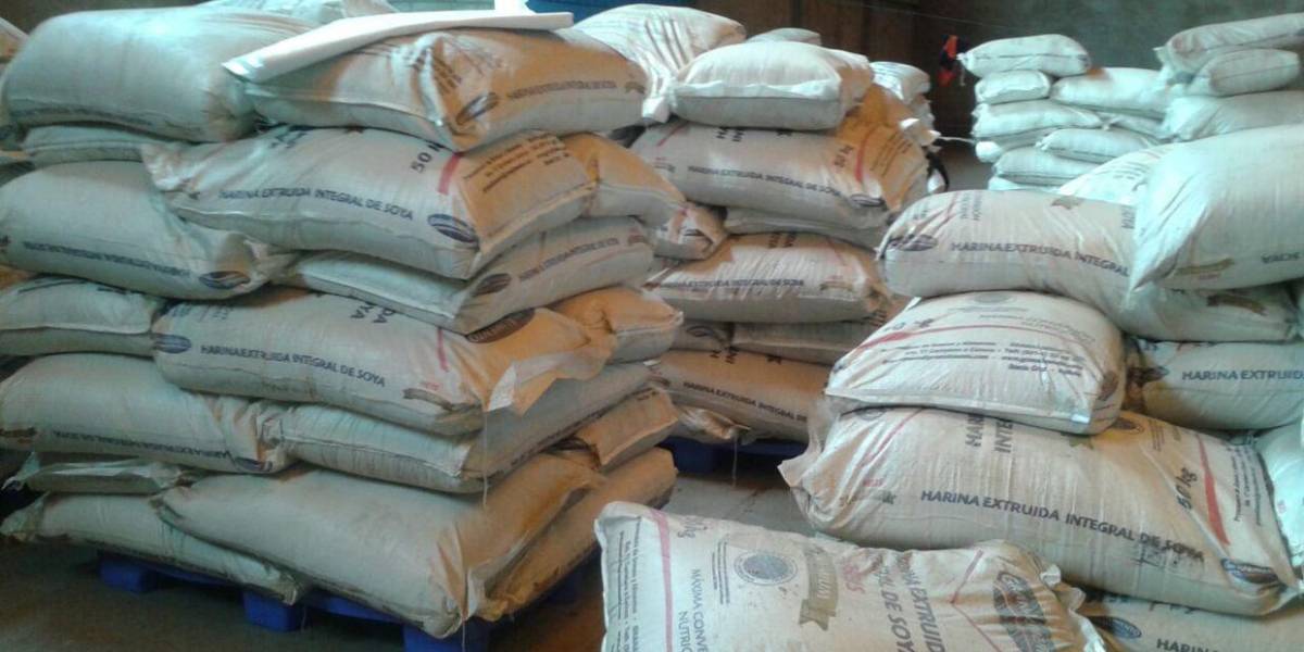 La Policía incauta en Guayaquil 10 toneladas de un precursor químico para la producción de cocaína