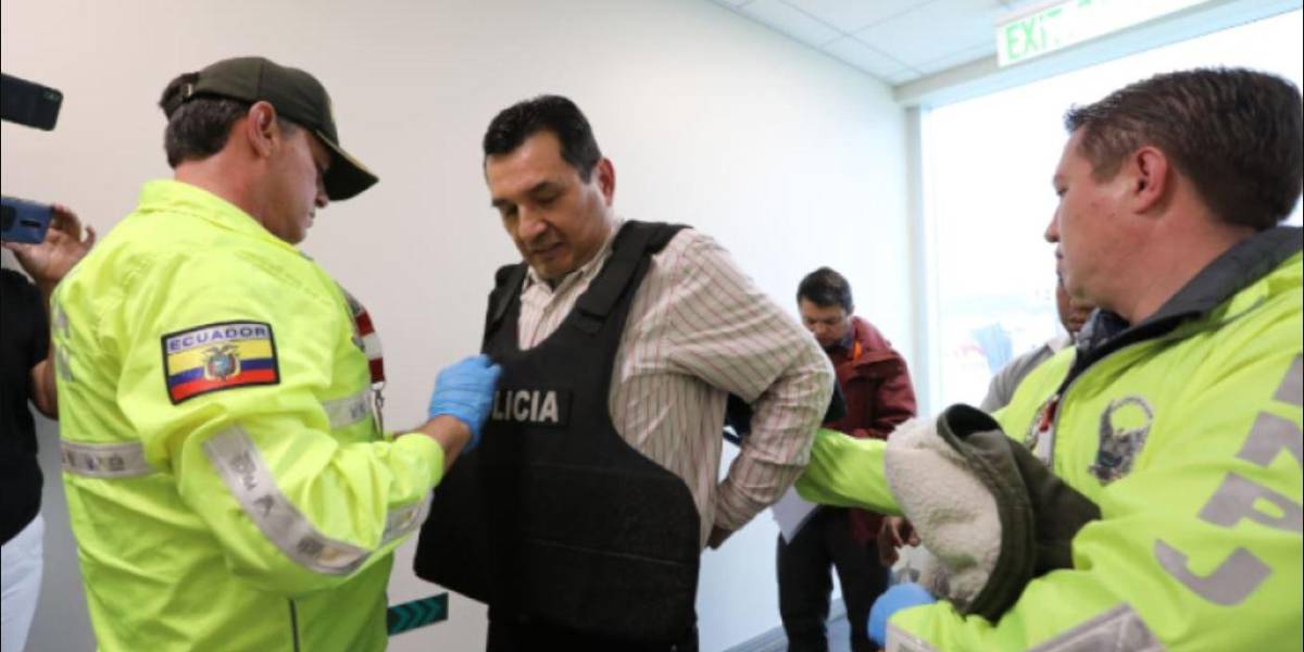 Juez que liberó a Pablo Romero, exsecretario de la Senain, es destituido