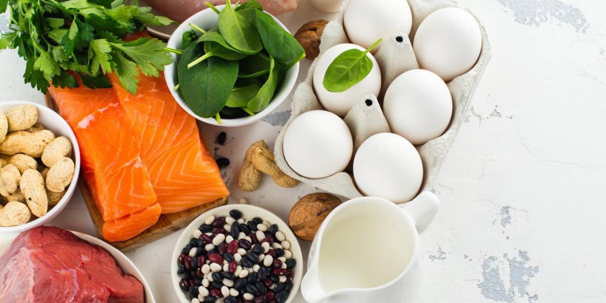 Alimentos que ayudan para que crezca y se fortalezca el cabello