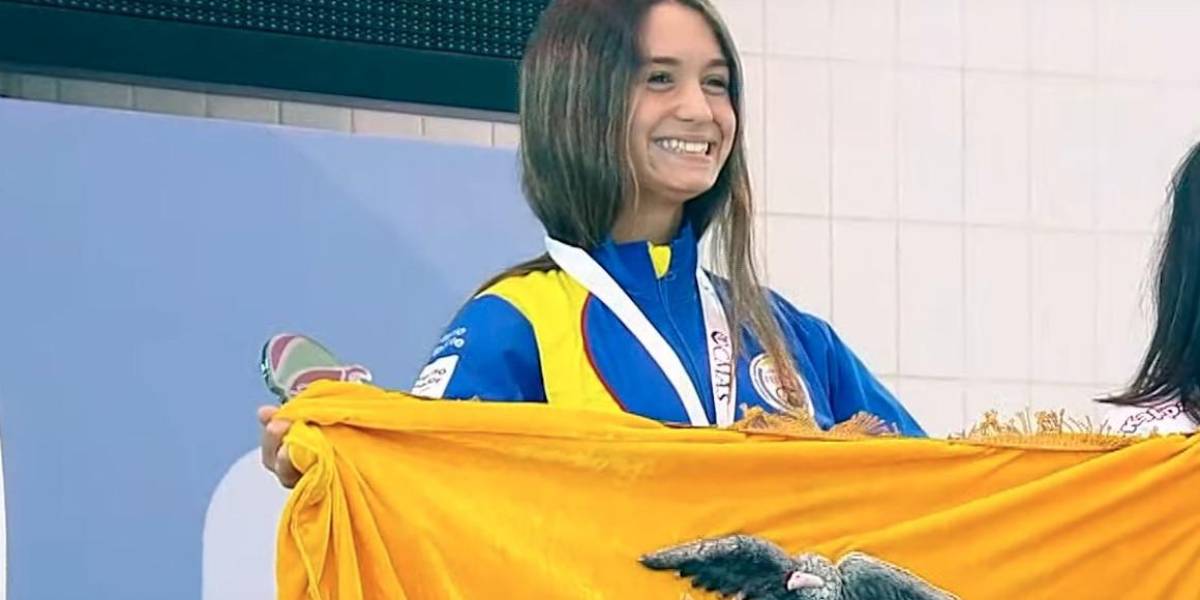¿Quién es Sabine Manz, la joya ecuatoriana que brilla en el Mundial de Apnea?