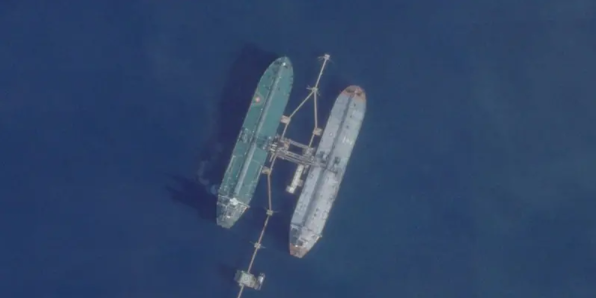 Un buque petrolero confiscado por EE. UU. frente a las costas de Venezuela falseó su ubicación para burlar las sanciones