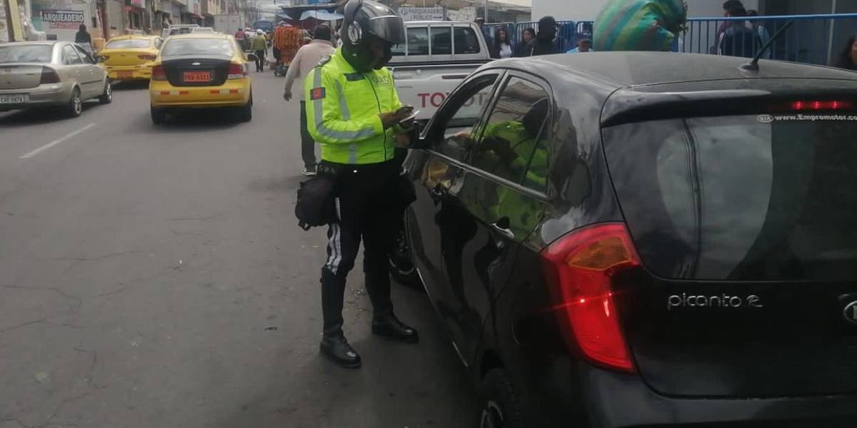Pico y placa en Quito: las restricciones de movilidad para este martes 2 de enero del 2024