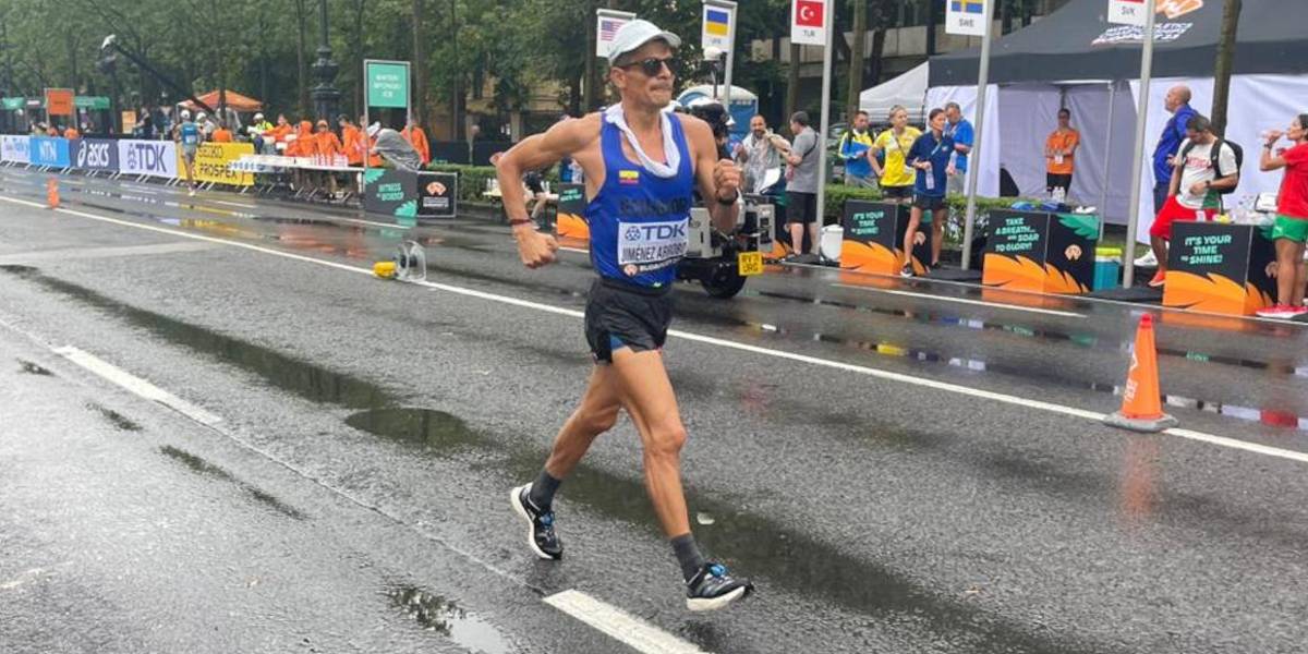 El marchista Jordy Jiménez logró clasificarse a París 2024 en el Mundial de Atletismo en Budapest
