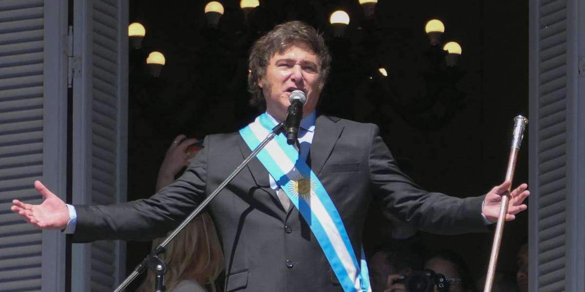 Milei lanza un plan para reconstruir la economía y que Argentina sea potencia mundial