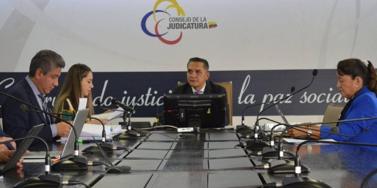 Consejo de la Judicatura tiene la urgencia de definir su integración y el concurso de jueces