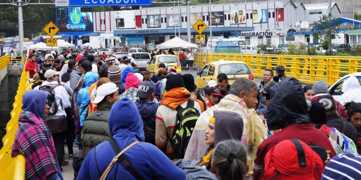 Acnur acompañará regularización e inclusión de venezolanos en Ecuador