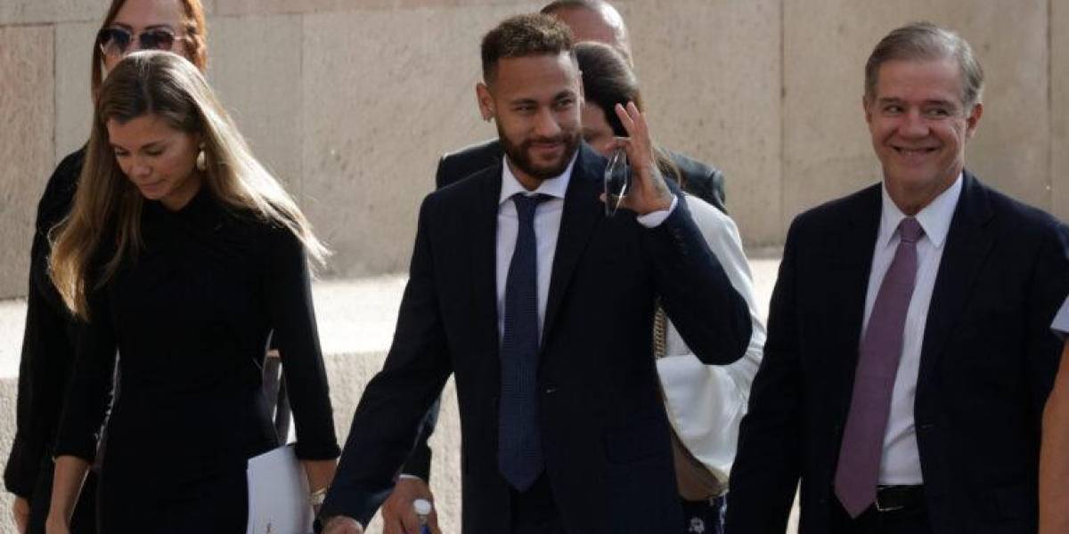 Fiscalía española retira todas las acusaciones en contra de Neymar
