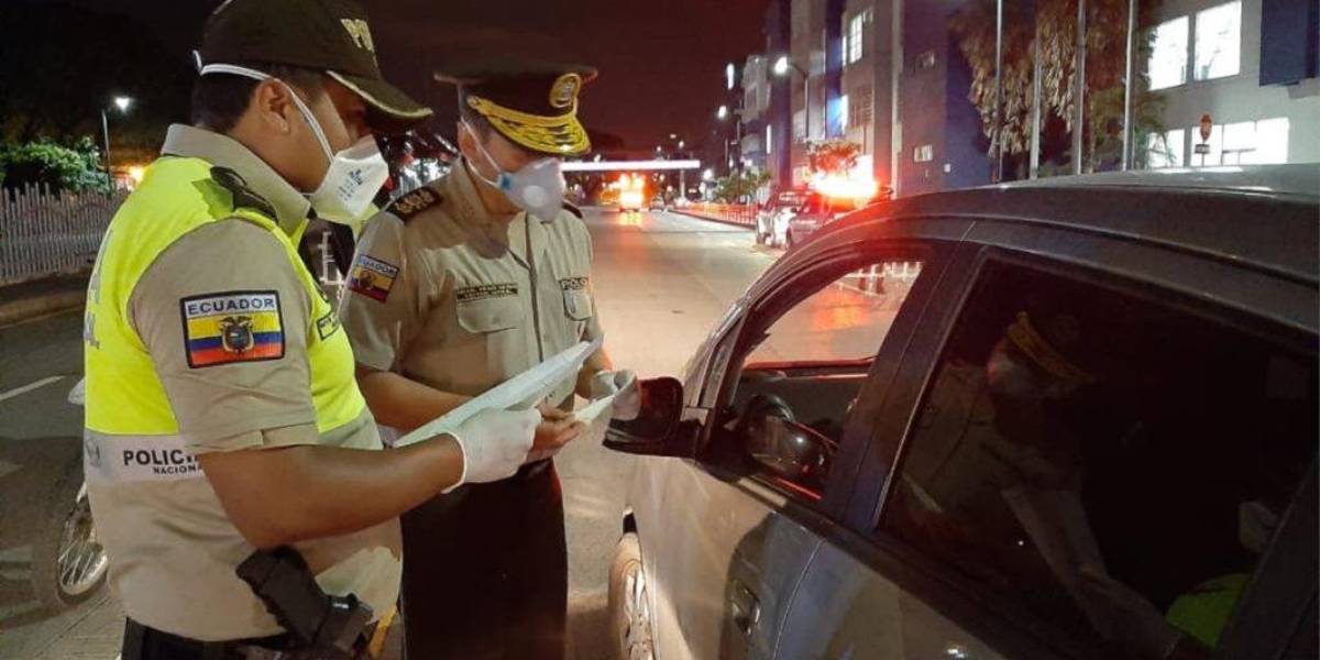 Toque de queda: estas personas sí tienen permitido circular durante la madrugada