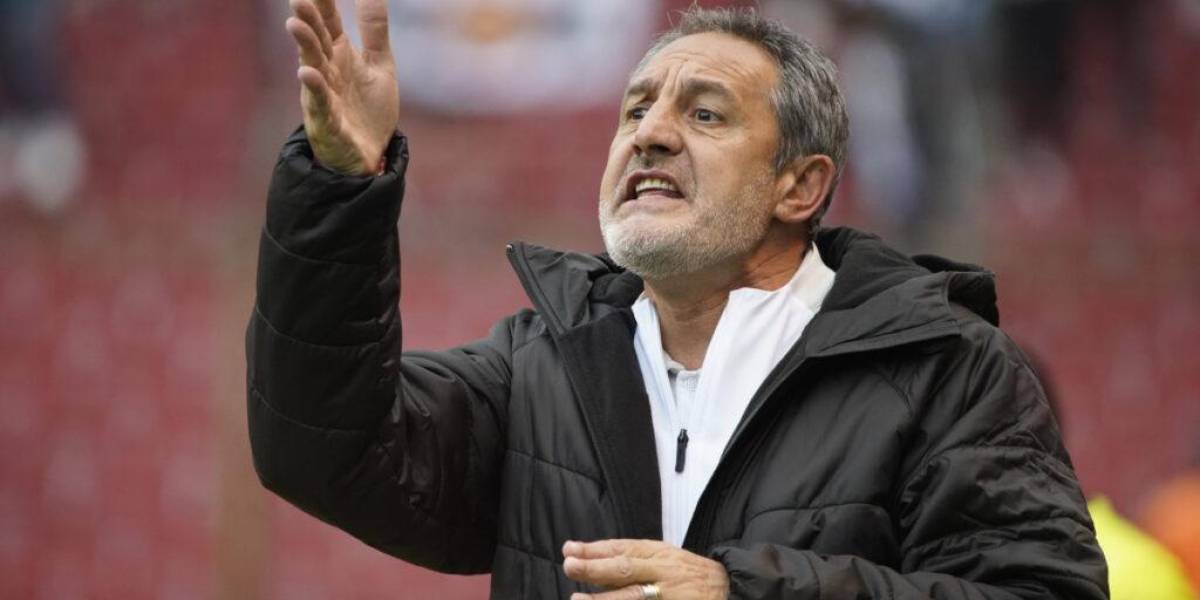 Pablo Marini renuncia a Liga de Quito tras goleada 4-0 en Brasil