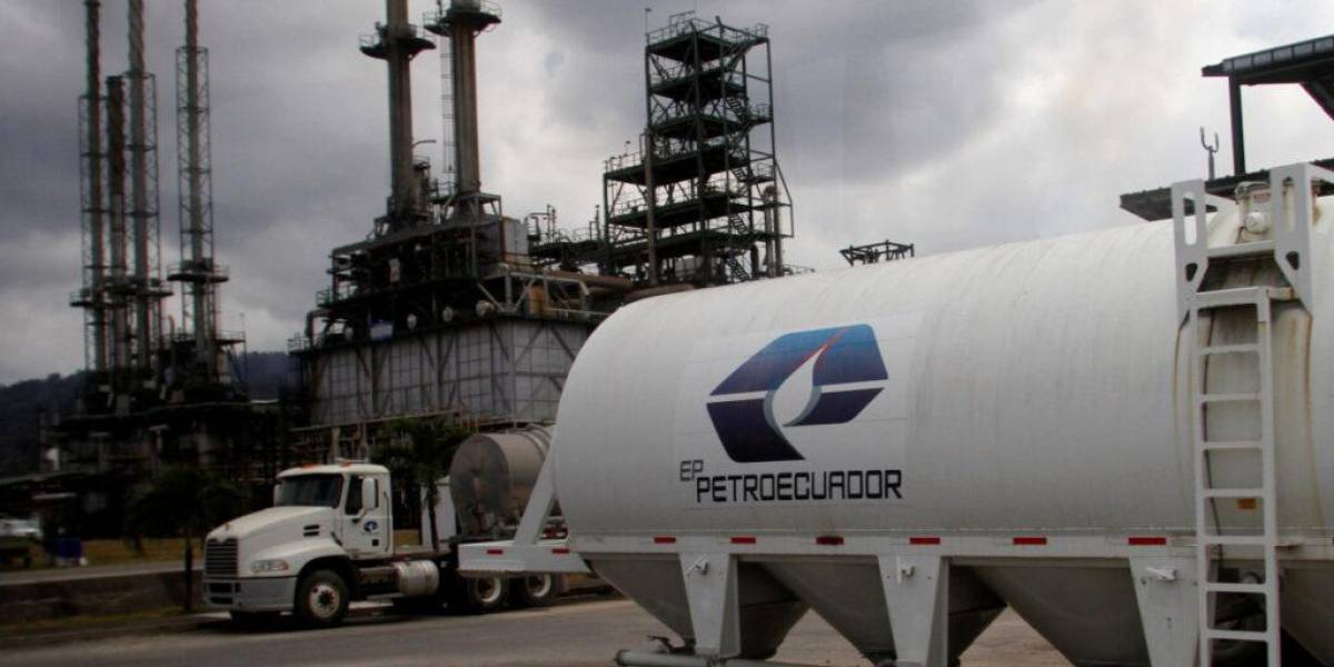 Petroecuador obtiene licencias ambientales para el incremento de su producción