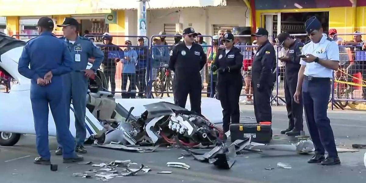 La FAE inició la investigación de la avioneta estrellada en Santa Elena, un día después del accidente